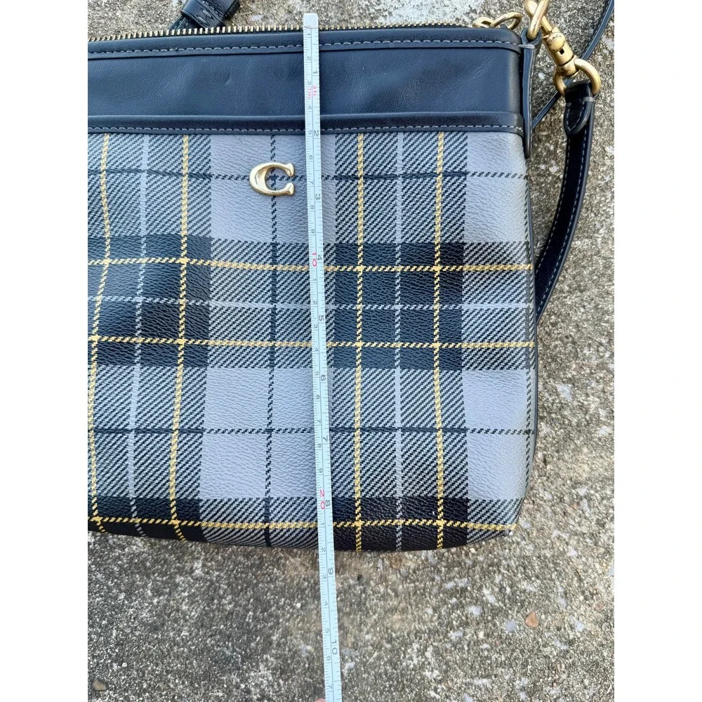 Coach crossbody bag